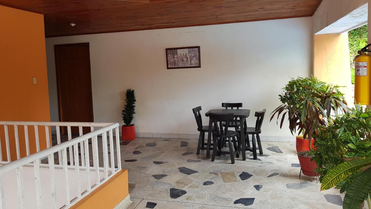 比亚维森西奥 Balneario Chorillano酒店 外观 照片